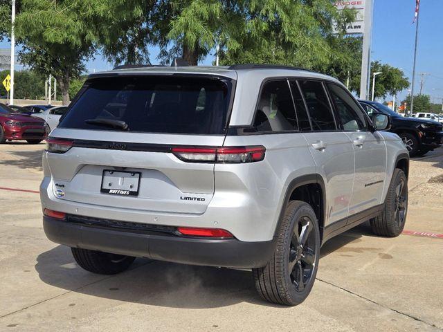 new 2024 Jeep Grand Cherokee car, priced at $42,017