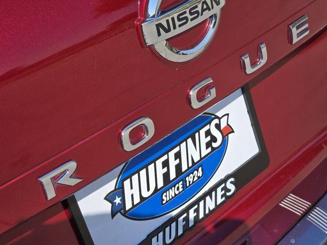 used 2021 Nissan Rogue car, priced at $16,558