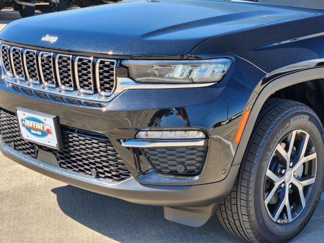 new 2025 Jeep Grand Cherokee car, priced at $48,708