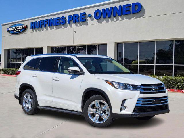 used 2017 Toyota Highlander car, priced at $21,991