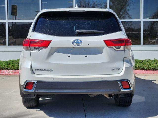 used 2017 Toyota Highlander car, priced at $21,991