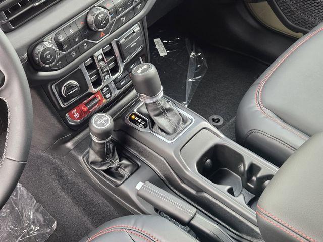 new 2025 Jeep Wrangler car, priced at $66,147