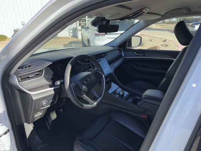 used 2023 Jeep Grand Cherokee car, priced at $36,926