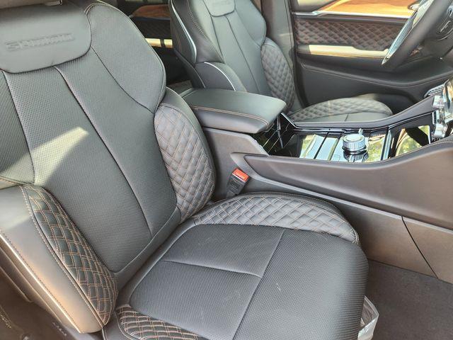 new 2025 Jeep Grand Cherokee L car, priced at $67,721