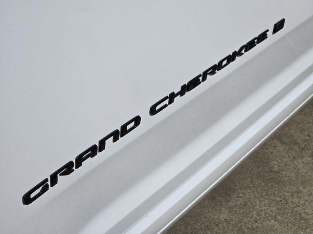 new 2025 Jeep Grand Cherokee L car, priced at $68,580