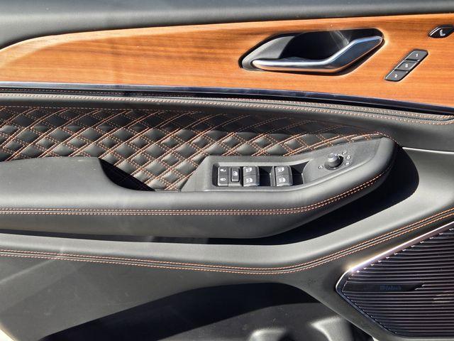 new 2025 Jeep Grand Cherokee L car, priced at $68,580