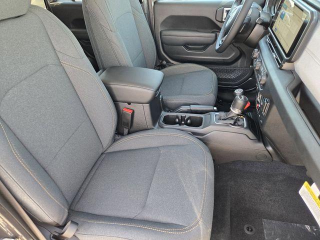 new 2025 Jeep Wrangler car, priced at $47,467