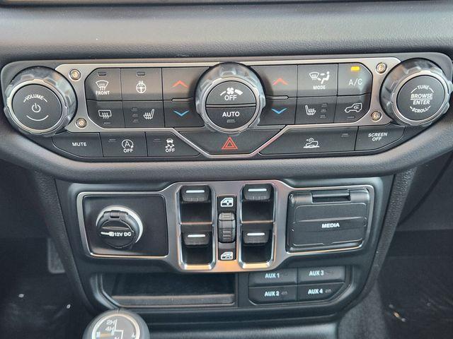 new 2025 Jeep Gladiator car, priced at $46,590