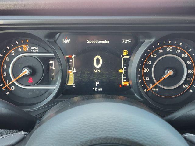 new 2025 Jeep Gladiator car, priced at $46,590