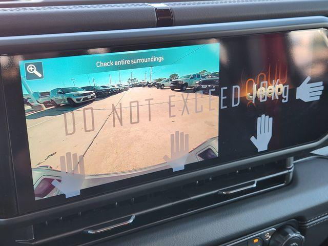 new 2025 Jeep Gladiator car, priced at $46,590