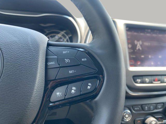 used 2023 Jeep Cherokee car, priced at $19,390