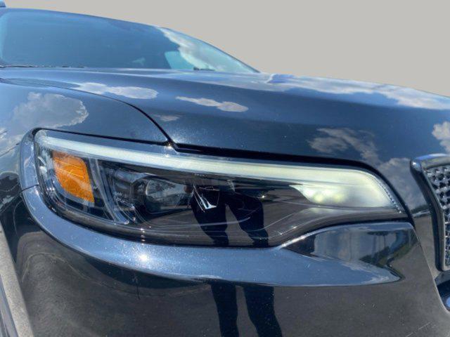 used 2023 Jeep Cherokee car, priced at $19,390