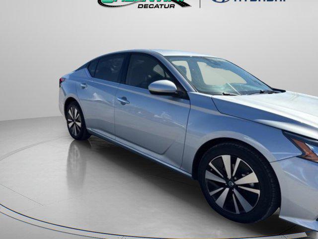used 2022 Nissan Altima car, priced at $19,495