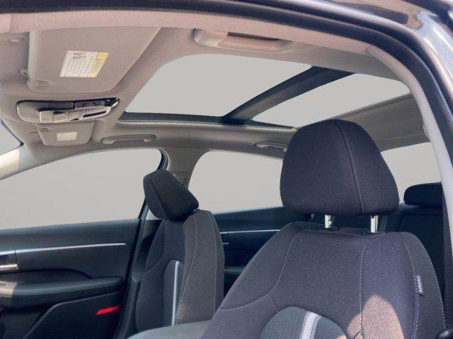 new 2025 Hyundai Sonata car, priced at $31,417