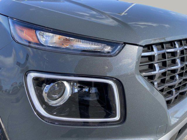 new 2025 Hyundai Venue car, priced at $24,644