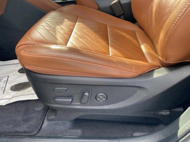 used 2024 Kia Telluride car, priced at $43,702