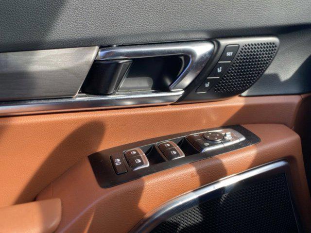 used 2024 Kia Telluride car, priced at $43,702