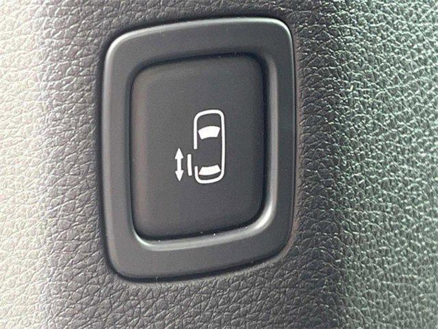 used 2024 Kia Carnival car, priced at $31,197