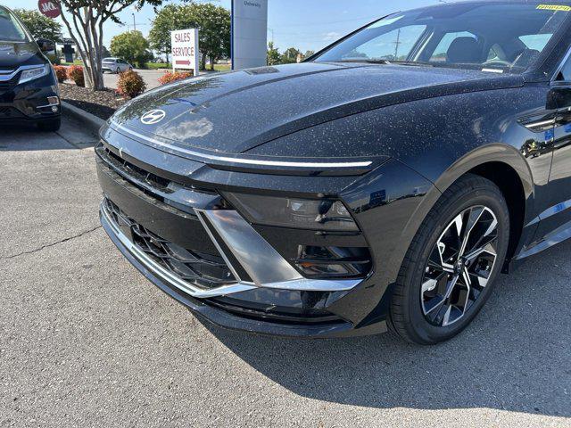 new 2024 Hyundai Sonata car, priced at $26,916