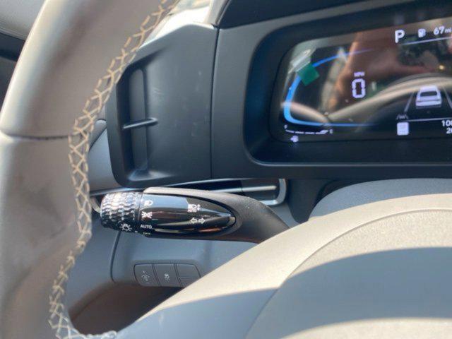 new 2025 Hyundai Elantra car, priced at $25,605