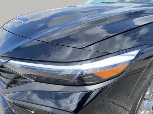 new 2025 Hyundai ELANTRA HEV car, priced at $26,333