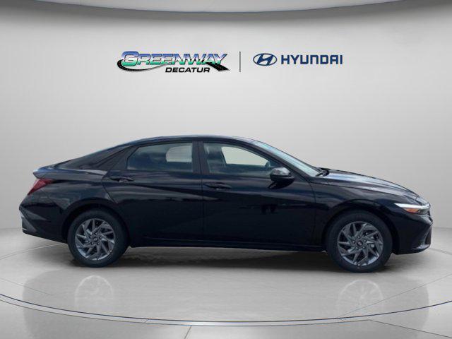 new 2025 Hyundai ELANTRA HEV car, priced at $26,333