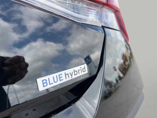 new 2025 Hyundai ELANTRA HEV car, priced at $26,333