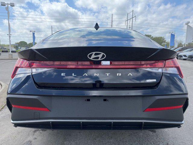 new 2025 Hyundai ELANTRA HEV car, priced at $26,333