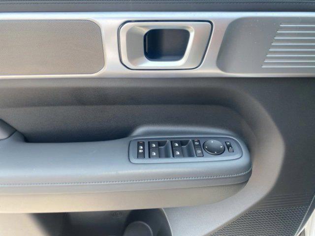 new 2025 Hyundai Santa Fe car, priced at $40,982