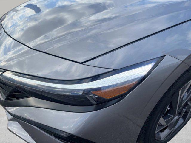 new 2025 Hyundai Elantra car, priced at $27,218