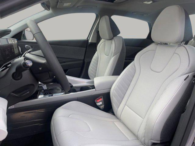 new 2025 Hyundai Elantra car, priced at $27,218