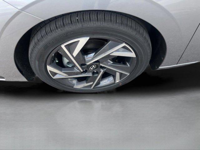 new 2025 Hyundai Elantra car, priced at $27,218