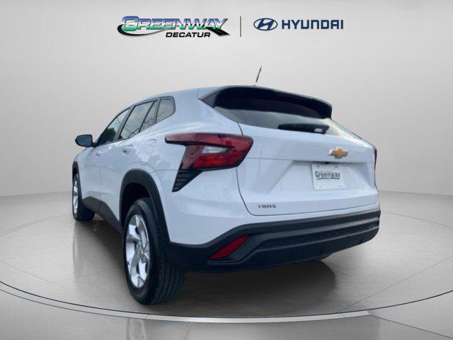used 2024 Chevrolet Trax car, priced at $21,123