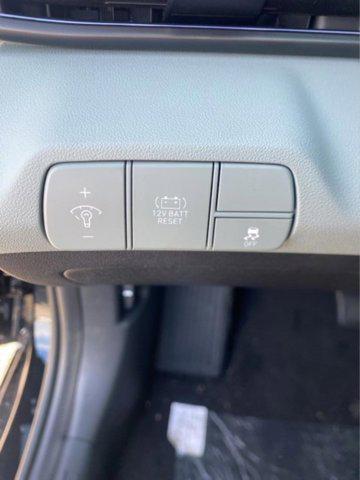 new 2025 Hyundai Elantra car, priced at $30,682