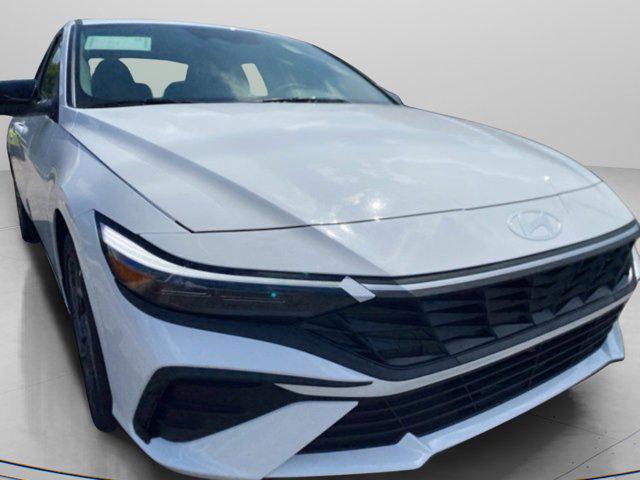 new 2025 Hyundai Elantra car, priced at $25,665