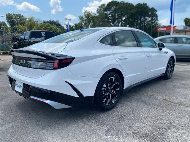 new 2025 Hyundai Sonata car, priced at $28,885