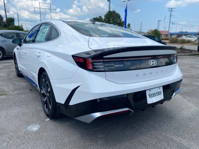 new 2025 Hyundai Sonata car, priced at $28,885