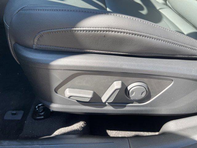 new 2025 Hyundai Tucson car, priced at $33,861