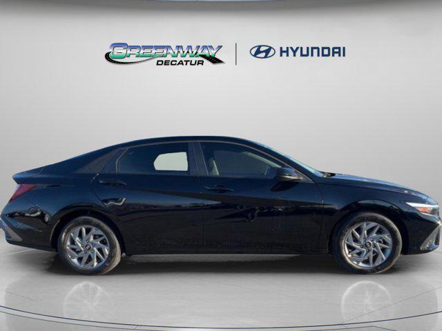 new 2025 Hyundai ELANTRA HEV car, priced at $26,740