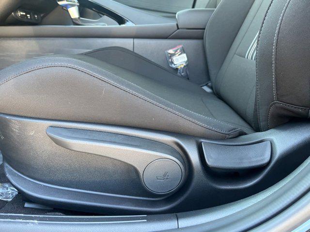 new 2025 Hyundai ELANTRA HEV car, priced at $25,984