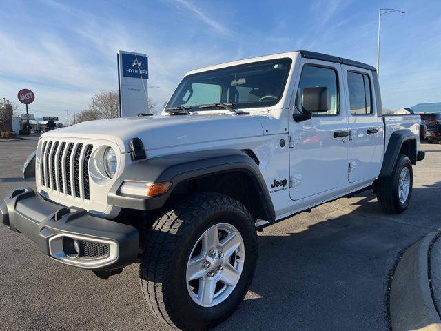 used 2023 Jeep Gladiator car, priced at $27,922