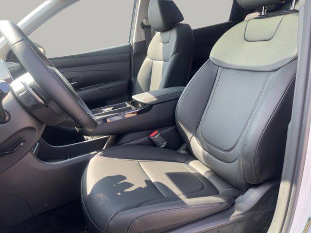 new 2025 Hyundai TUCSON Hybrid car, priced at $37,306