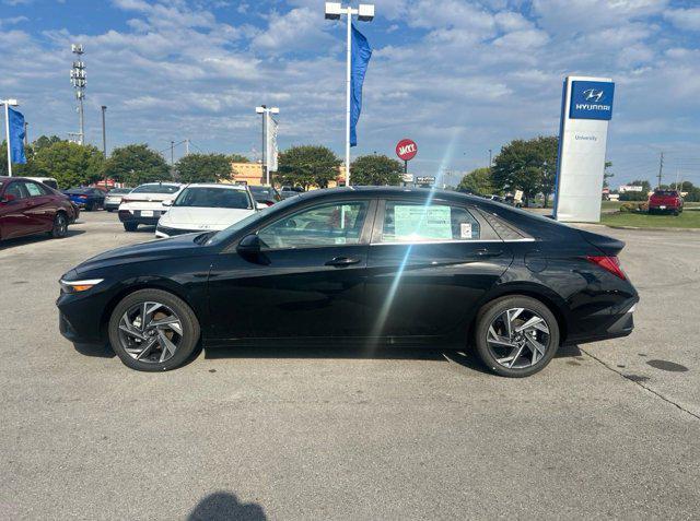 new 2025 Hyundai Elantra car, priced at $26,260