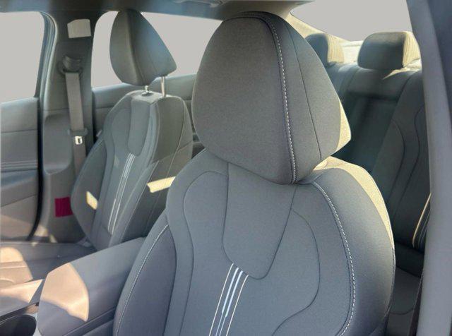 new 2025 Hyundai Elantra car, priced at $25,360
