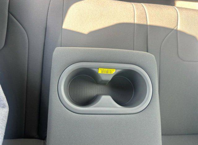 new 2025 Hyundai Elantra car, priced at $25,360