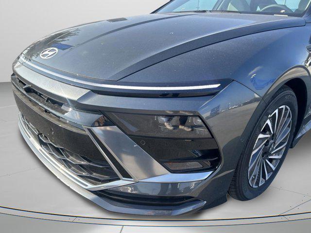 new 2024 Hyundai Sonata Hybrid car, priced at $34,725