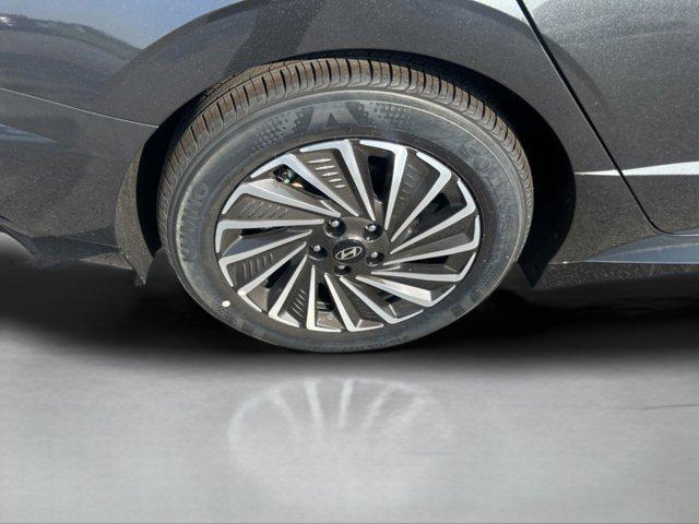 new 2024 Hyundai Sonata Hybrid car, priced at $34,725