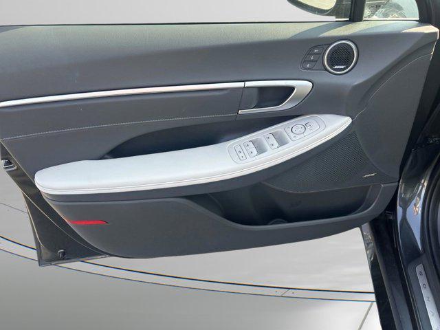 new 2024 Hyundai Sonata Hybrid car, priced at $34,725