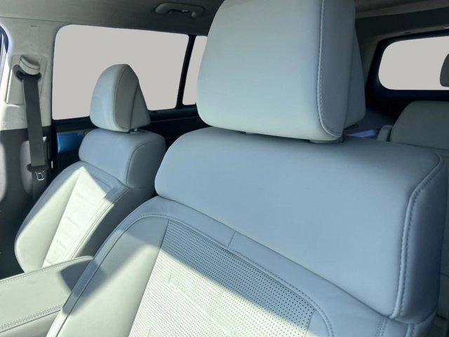 new 2025 Hyundai Santa Fe car, priced at $46,828