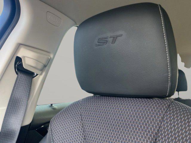 used 2022 Buick Envision car, priced at $22,995
